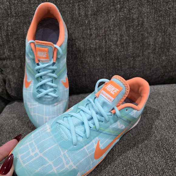 Nike Women's Blue and Orange Athletic Shoes - Picture 5 of 7